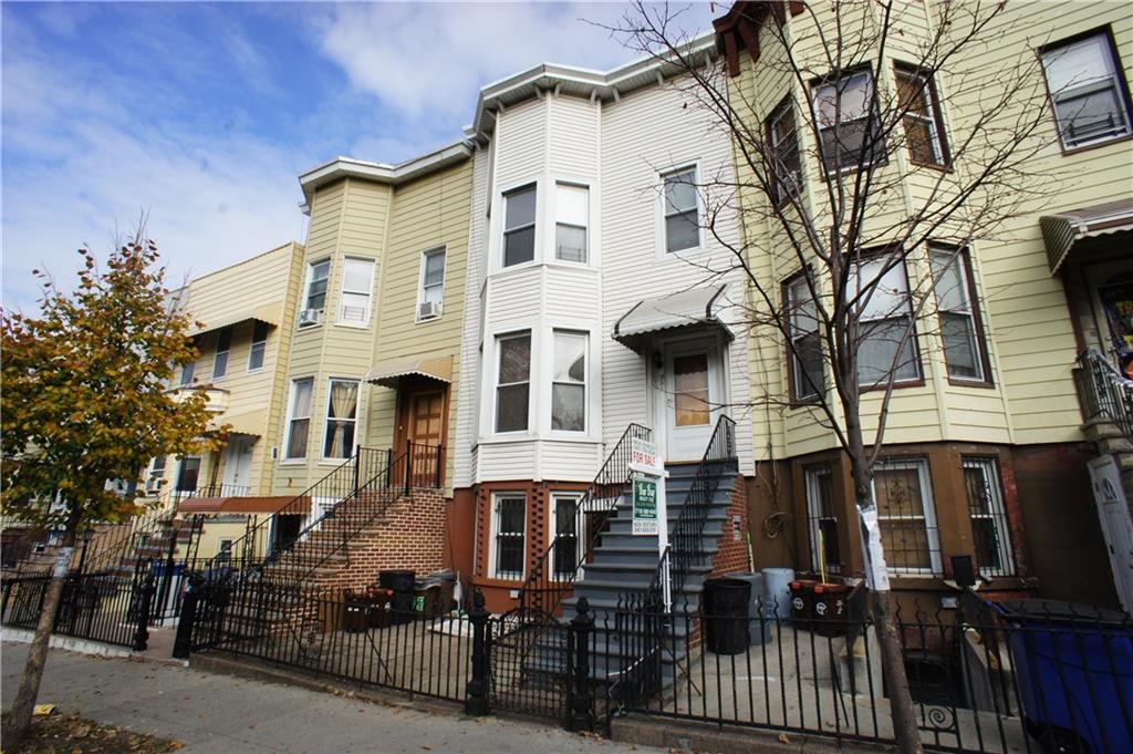 331 55th Street Brooklyn, NY 11220 - Photo 2 of 3