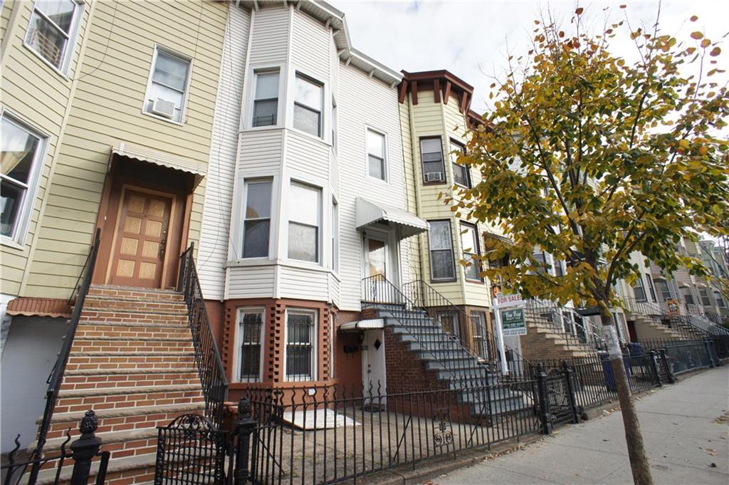 331 55th Street Brooklyn, NY 11220 - Photo 3 of 3