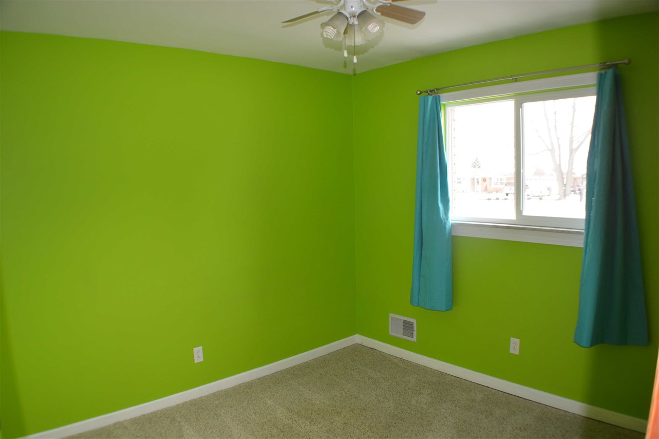 7796 West Division Road Tipton, IN 46072 - Photo 11 of 13 Gallery Image 11