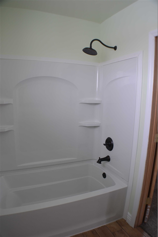7796 West Division Road Tipton, IN 46072 - Photo 8 of 13 Gallery Image 8
