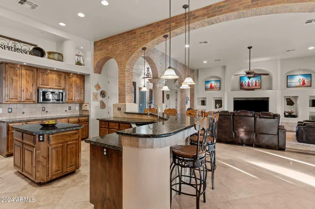 $2,499,000 | 37224 North 237th Avenue, Morristown, AZ 85342