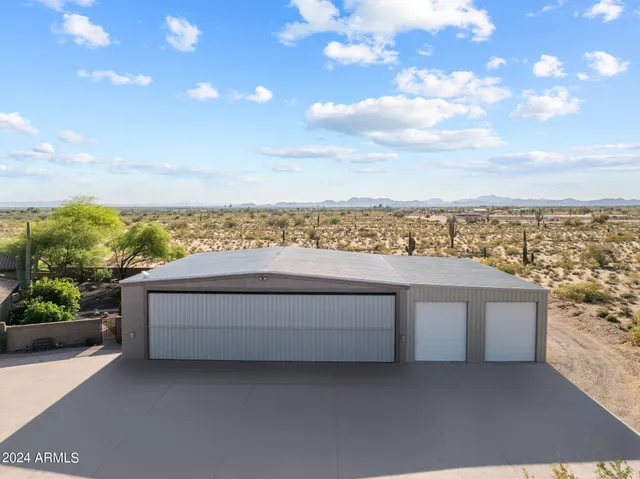 $2,499,000 | 37224 North 237th Avenue, Morristown, AZ 85342
