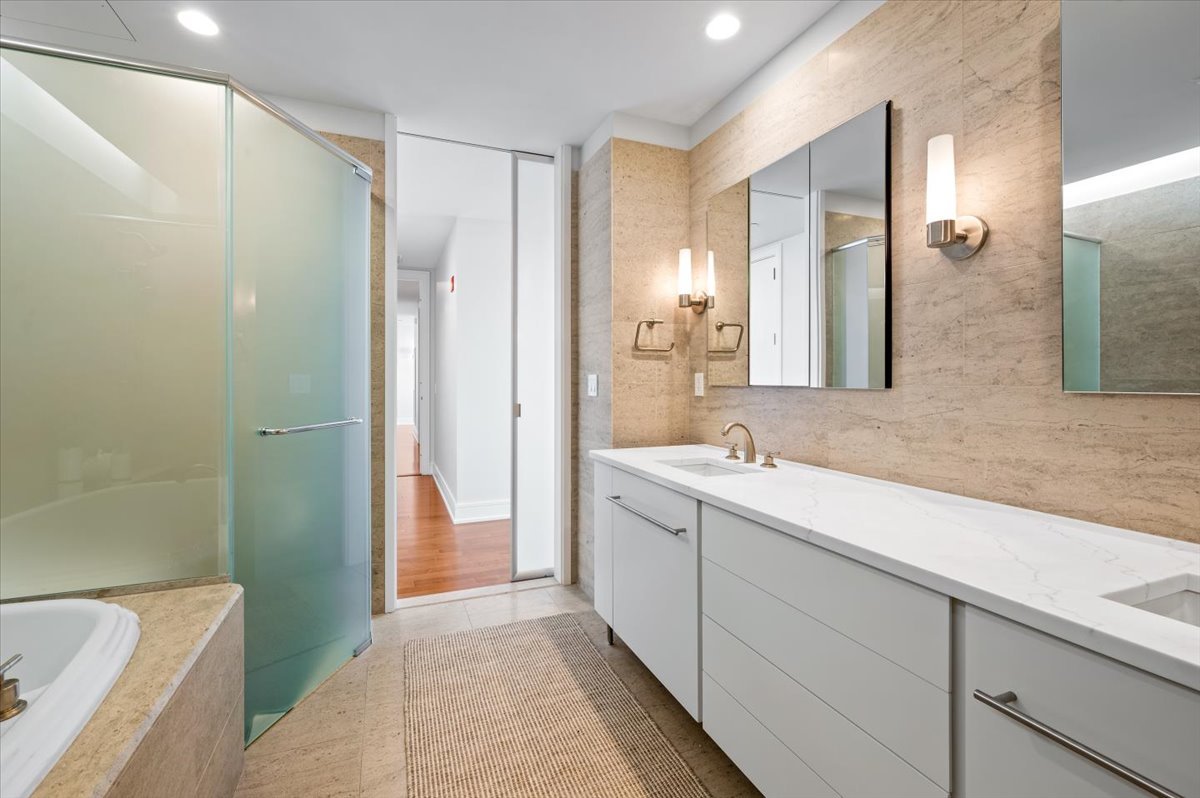 401 North Wabash Avenue, Unit 60F Chicago, IL 60611 - Photo 7 of 46