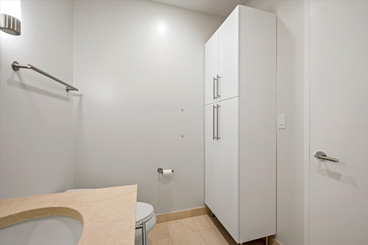 401 North Wabash Avenue, Unit 60F Chicago, IL 60611 - Photo 9 of 46