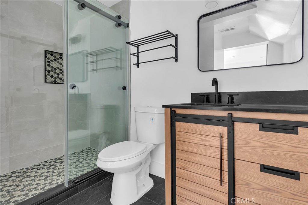 1571 Ricardo Street, Unit 2 Los Angeles, CA 90033 - Photo 1 of 35