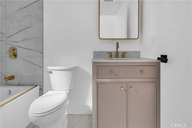 $4,995 | 1571 Ricardo Street, Unit 2, Los Angeles, CA 90033