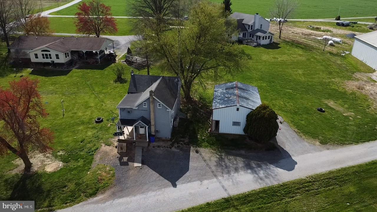 9104 Stauffer Road Walkersville, MD 21793 - Photo 5 of 17 Tenant house 3 1,440 SF 3 BR 1 BA