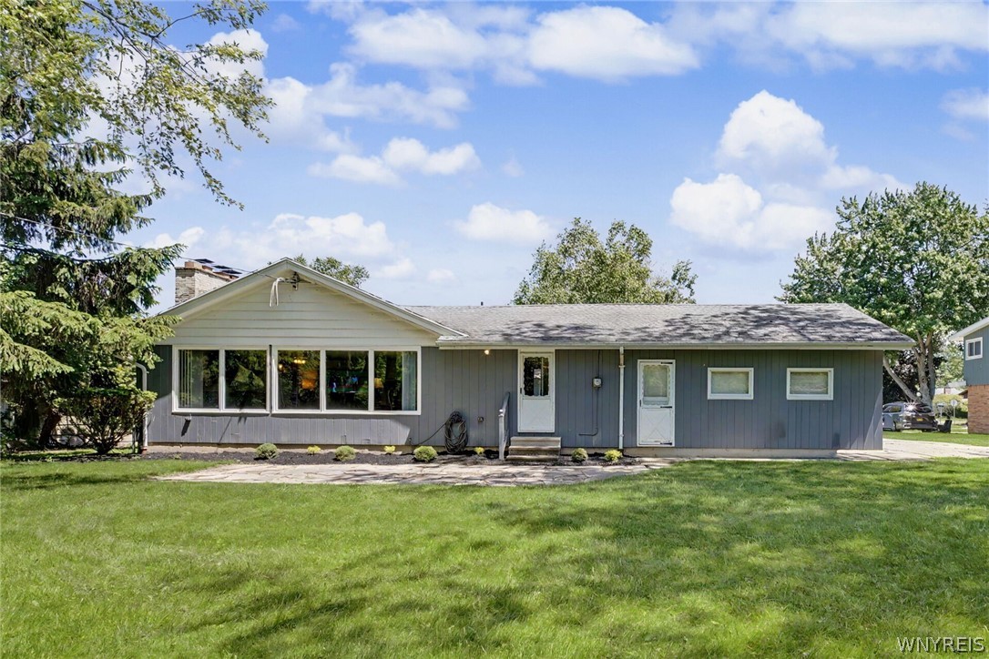 249 West Maplemere Road Amherst, NY 14221 - Photo 3 of 42