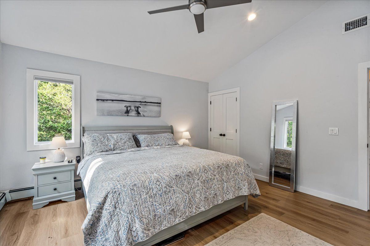 22 Howell Place Speonk, NY 11972 - Photo 19 of 36