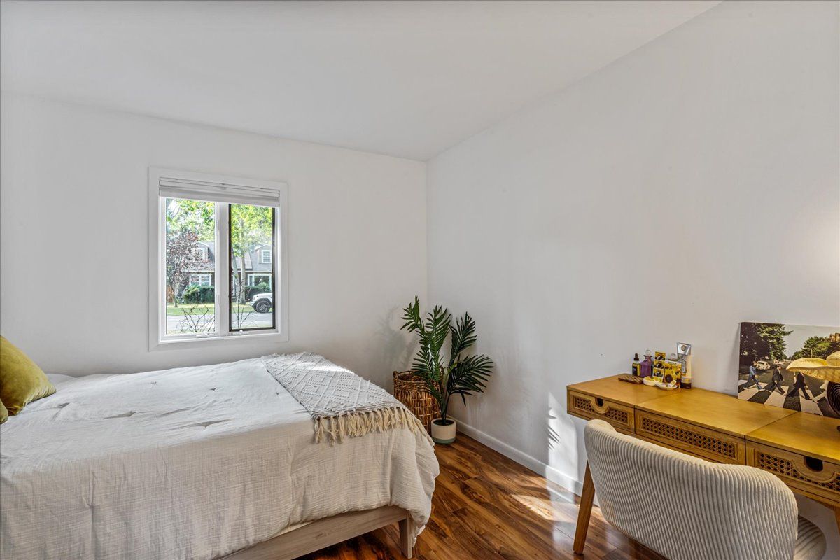 22 Howell Place Speonk, NY 11972 - Photo 26 of 36