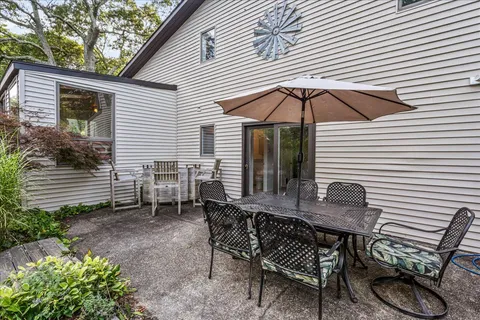 $835,000 | 22 Howell Place, Speonk, NY 11972