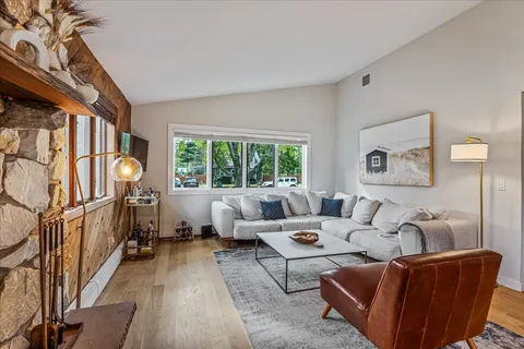 $835,000 | 22 Howell Place, Speonk, NY 11972