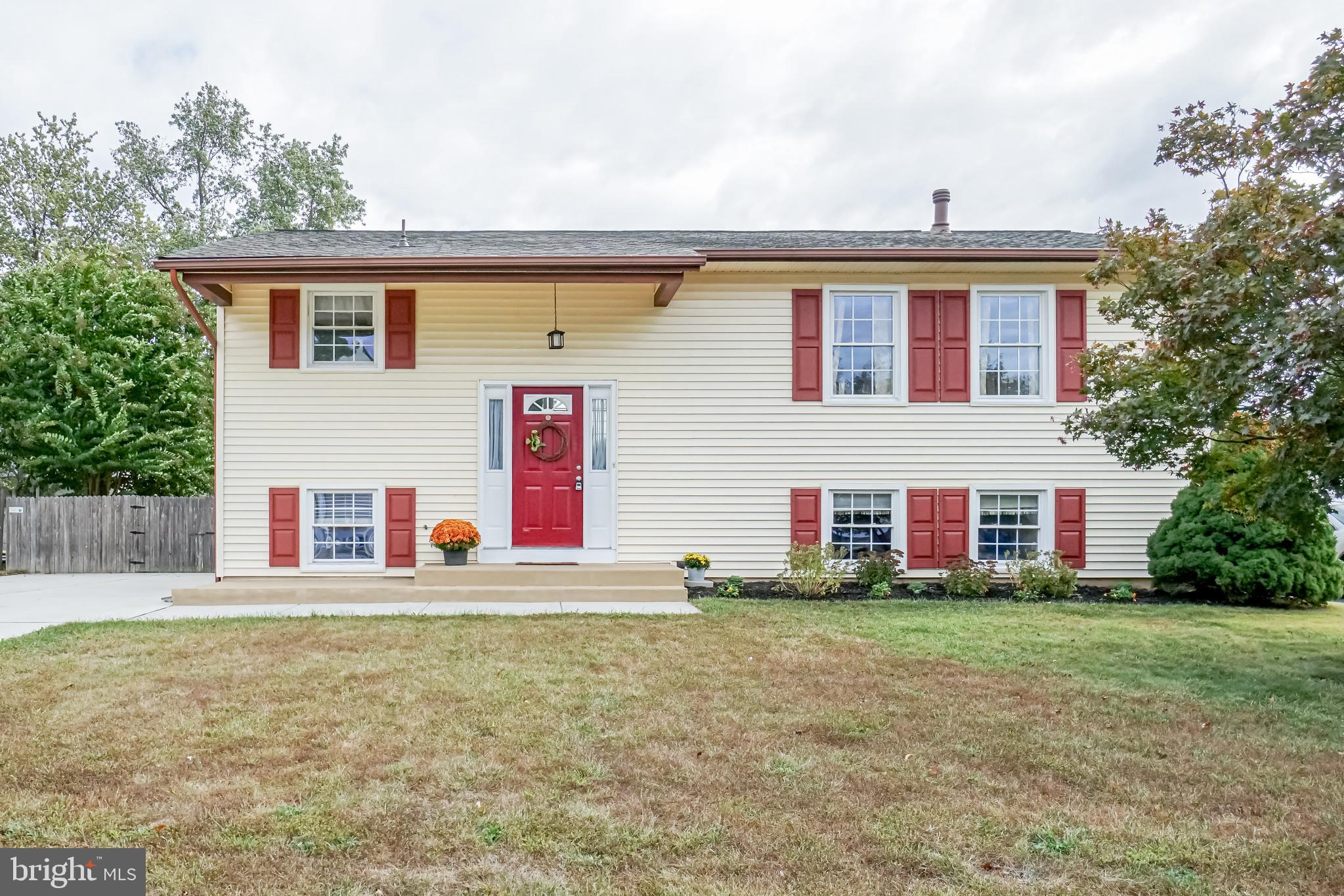 1120 Maplefield Road Newark, DE 19713 - Photo 1 of 24