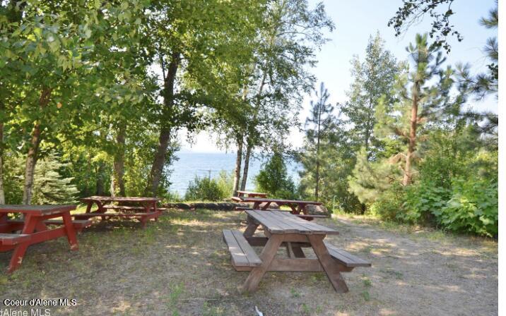 128 Spur Drive Sandpoint, ID 83864 - Photo 35 of 37 Picnic Area