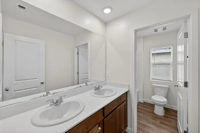 $589,999 | 672 Whitewater Way, West Sacramento, CA 95605