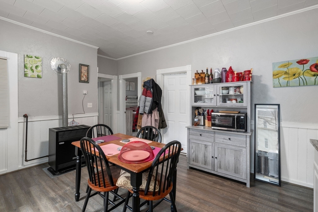 34 Esther Street, Unit 2 Worcester, MA 01607 - Photo 6 of 10