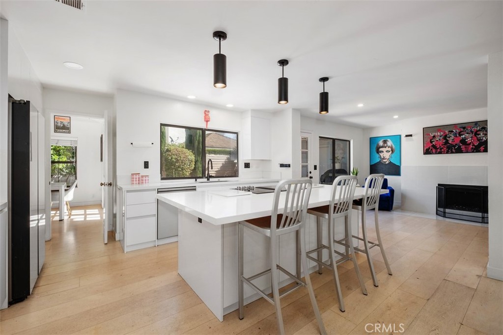 453 East Yale Loop Irvine, CA 92614 - Photo 9 of 27