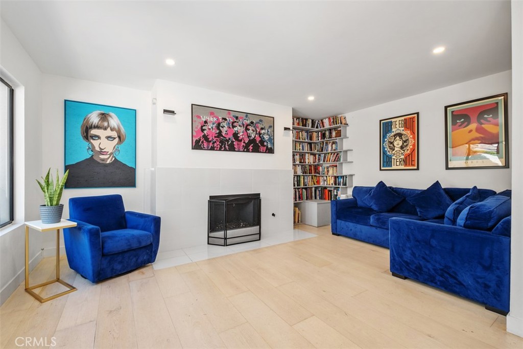 453 East Yale Loop Irvine, CA 92614 - Photo 10 of 27