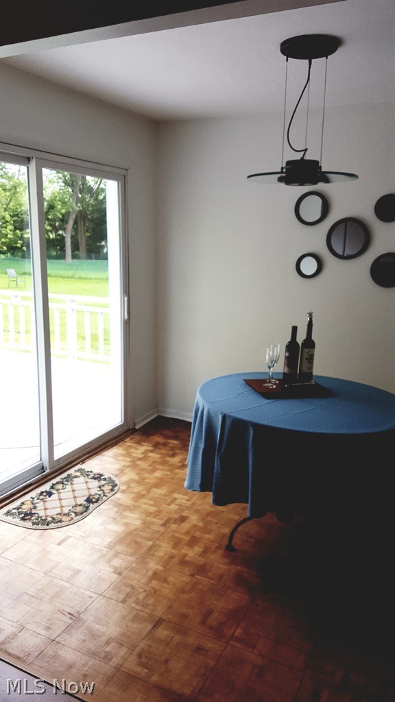 5274 Bridgewater Road Cleveland, OH 44124 - Photo 4 of 7