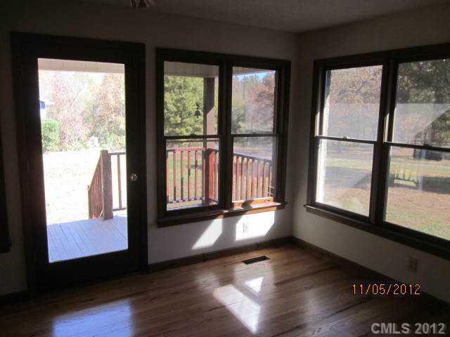 8075 Mauney Road Mount Pleasant, NC 28124 - Photo 6 of 13 Gallery Image 6