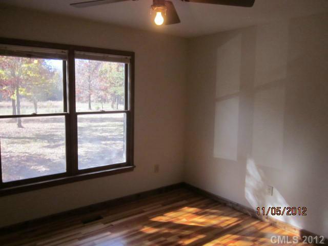 8075 Mauney Road Mount Pleasant, NC 28124 - Photo 8 of 13 Gallery Image 8