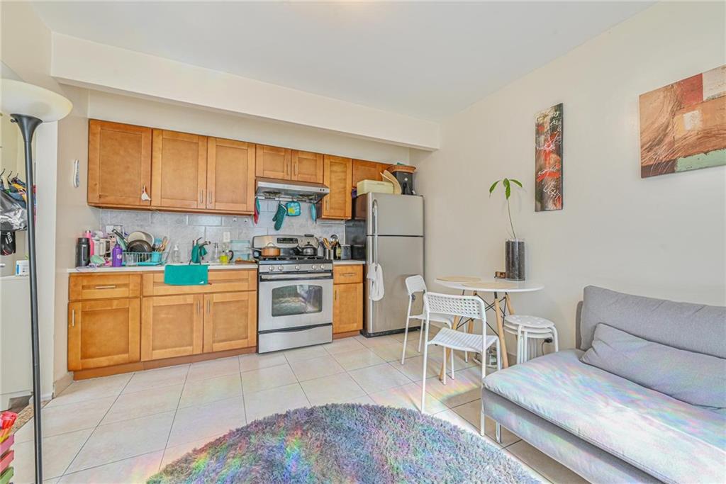 7029 Perry Terrace Brooklyn, NY 11209 - Photo 17 of 28