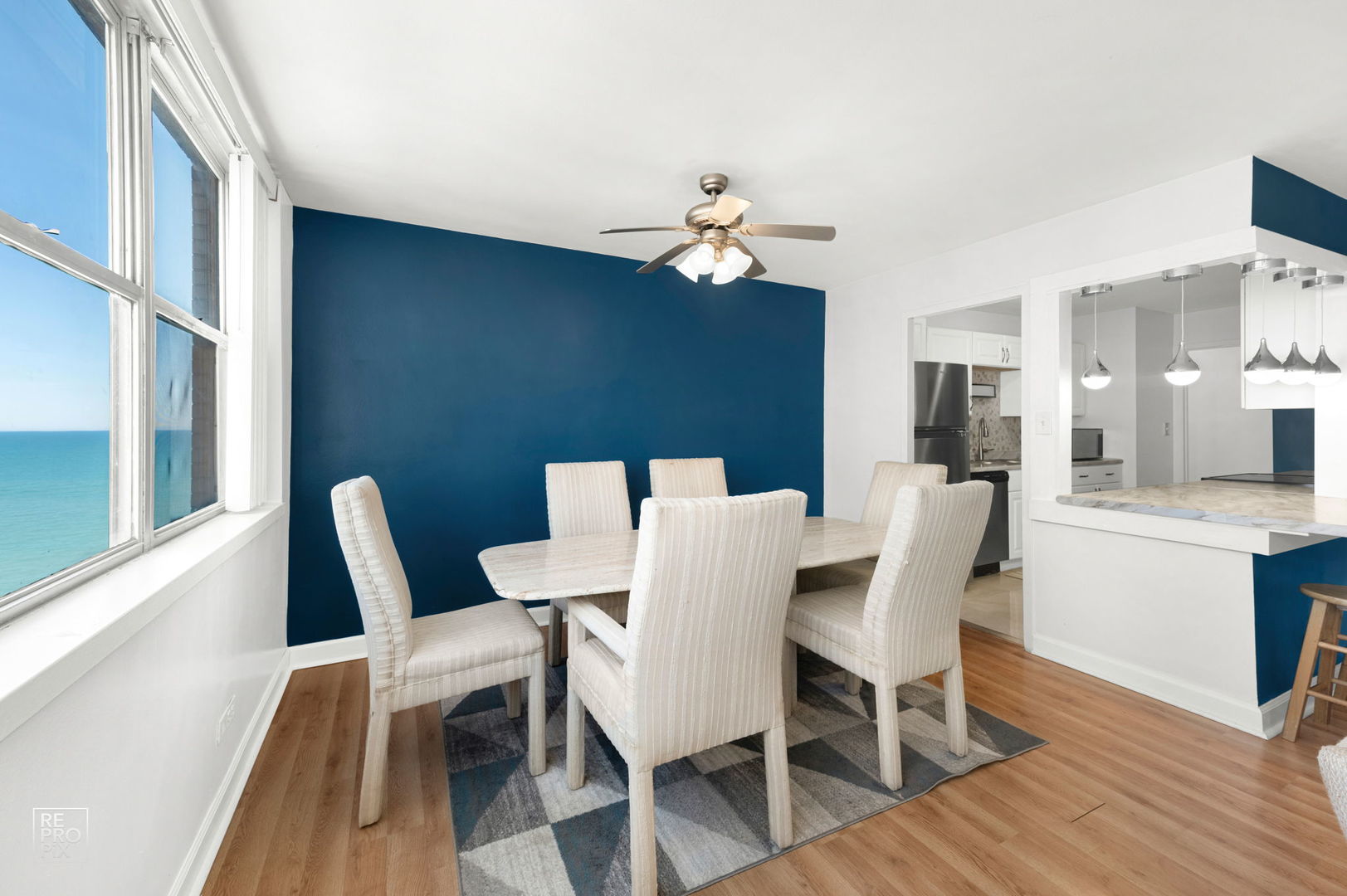 6301 North Sheridan Road, Unit 19O Chicago, IL 60660 - Photo 7 of 15
