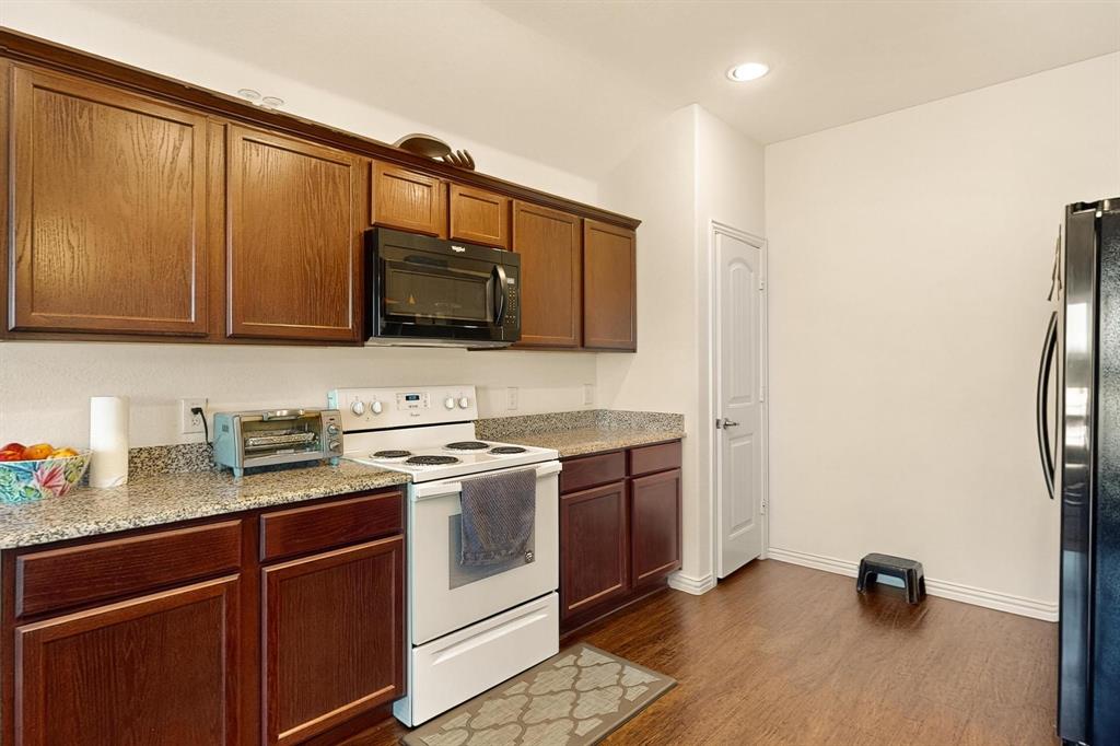 9144 St Barts Road Fort Worth, TX 76123 - Photo 13 of 39