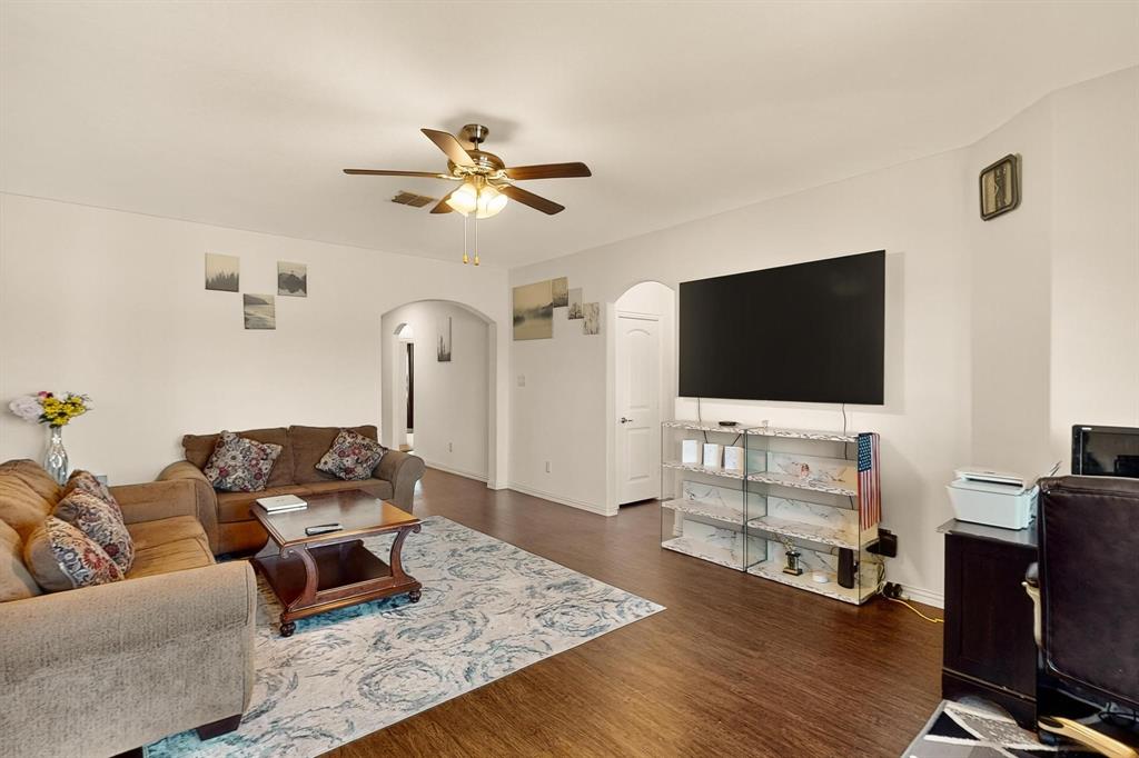 9144 St Barts Road Fort Worth, TX 76123 - Photo 5 of 39