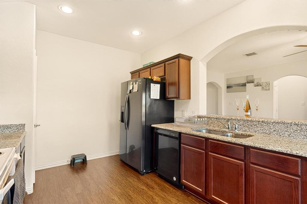 9144 St Barts Road Fort Worth, TX 76123 - Photo 10 of 39