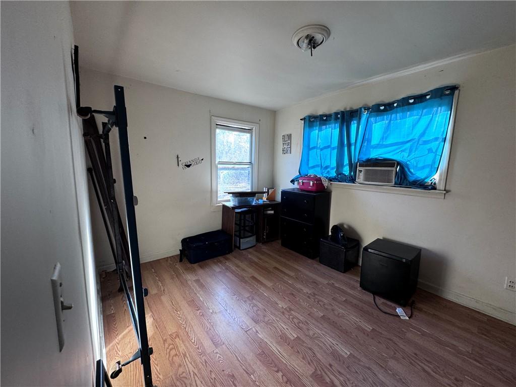 209 Denham Street Thomaston, GA 30286 - Photo 9 of 13 a room with furniture and a window