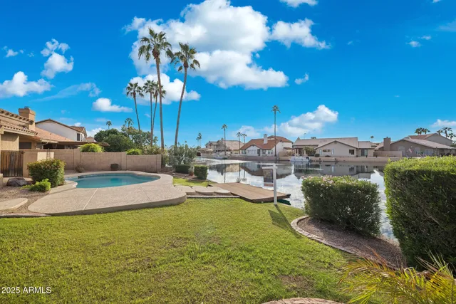 $1,048,888 | 510 South Lagoon Drive, Gilbert, AZ 85233