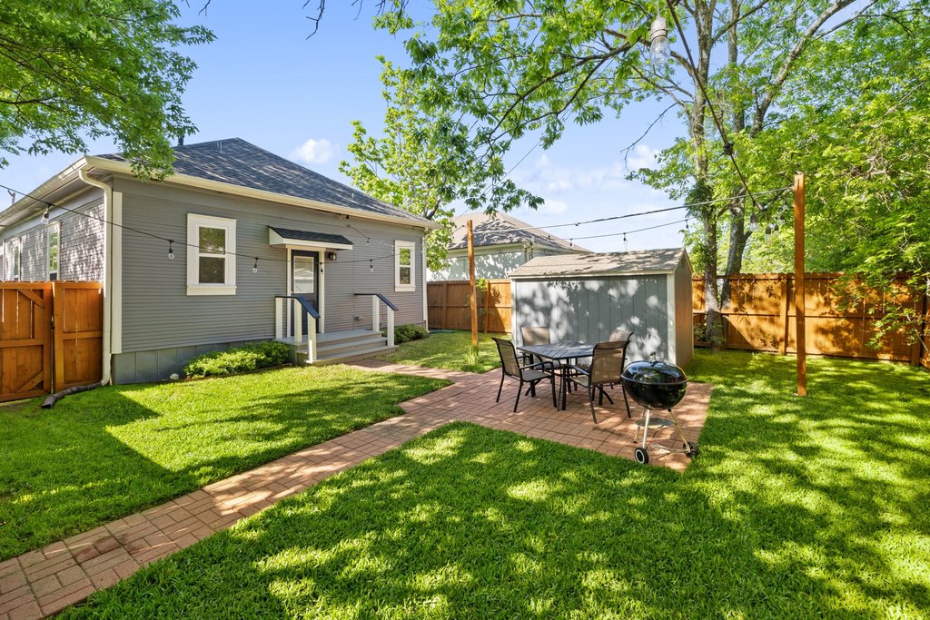 314 West 3rd Street Taylor, TX 76574 - Photo 24 of 27 Notice the immense amount of shade and patio area