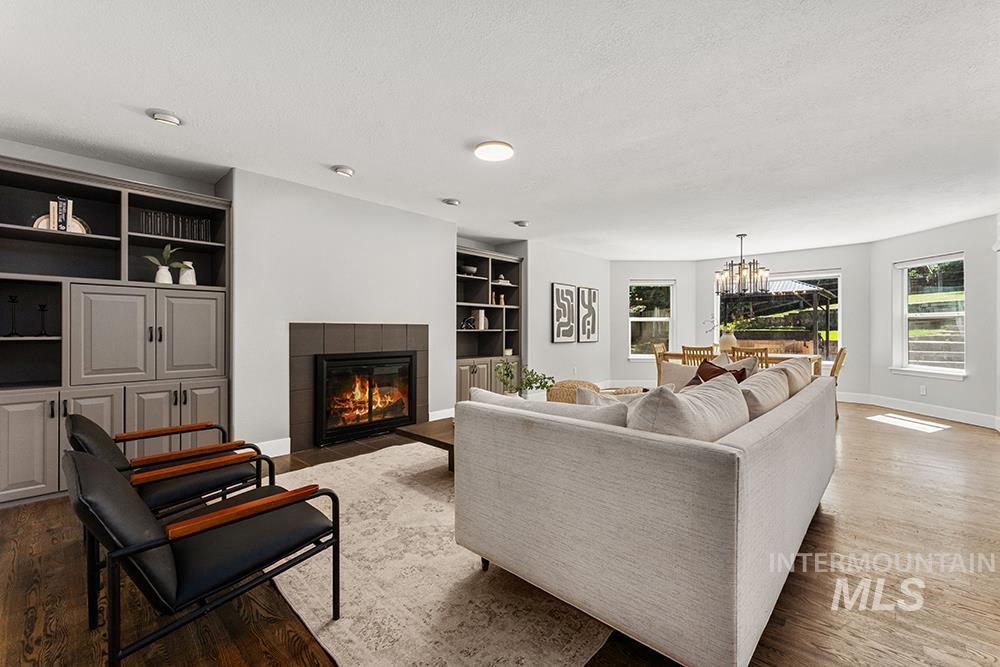 3901 South Sutton Way Boise, ID 83706 - Photo 7 of 38