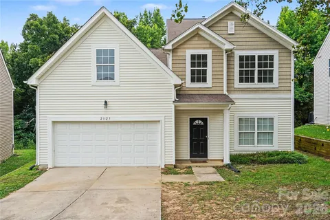 $390,000 | 2823 Forest Grove Court, Charlotte, NC 28269