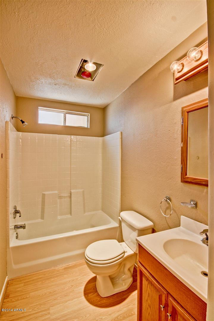 4206 East Vineyard Road Phoenix, AZ 85042 - Photo 10 of 19 Vineyard (11)