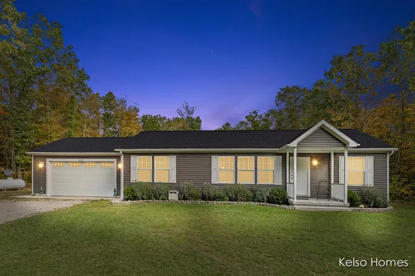 $257,000 | 1072 North Bingham Avenue, White Cloud, MI 49349