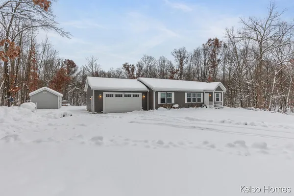 $257,000 | 1072 North Bingham Avenue, White Cloud, MI 49349