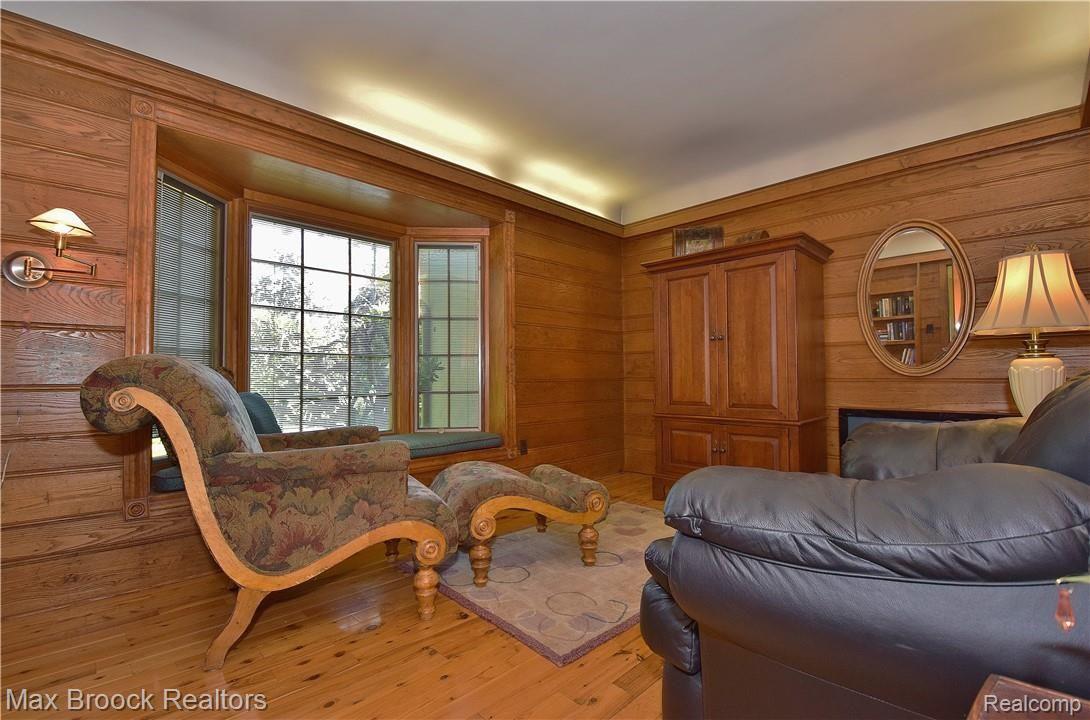 4205 Valley Forge Road Bloomfield Hills, MI 48301 - Photo 16 of 30 den .JPG