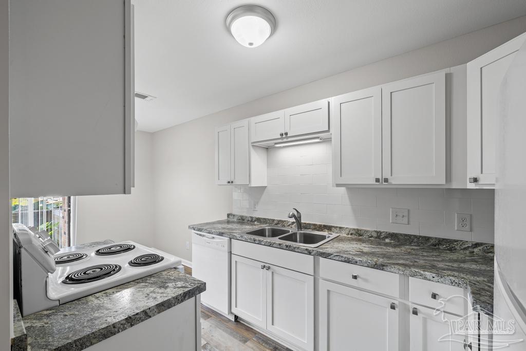 3316 Pine Forest Road Cantonment, FL 32533 - Photo 11 of 49 Gallery Image 11