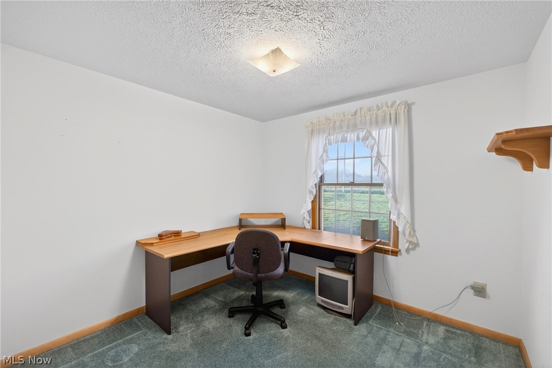 16801 Kinsman Road Middlefield, OH 44062 - Photo 26 of 38