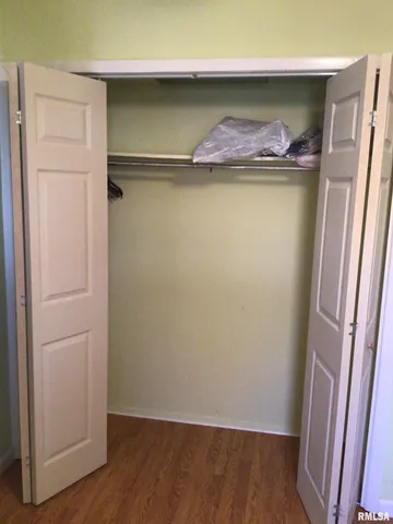 $139,900 | 33 Windrush Drive, Jacksonville, IL 62650