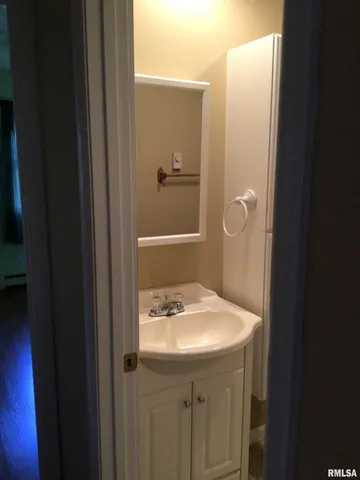 $139,900 | 33 Windrush Drive, Jacksonville, IL 62650