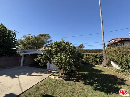 $1,900,000 | 12207 Palms Boulevard, Los Angeles, CA 90066