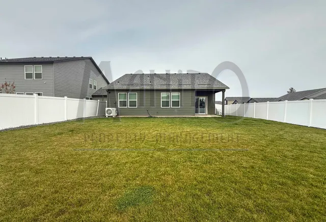 $2,350 | 8403 West Red Street, Spokane, WA 99224