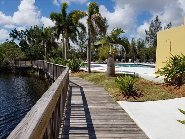 $3,400 | 1159 Southeast 6th Court, Dania Beach, FL 33004