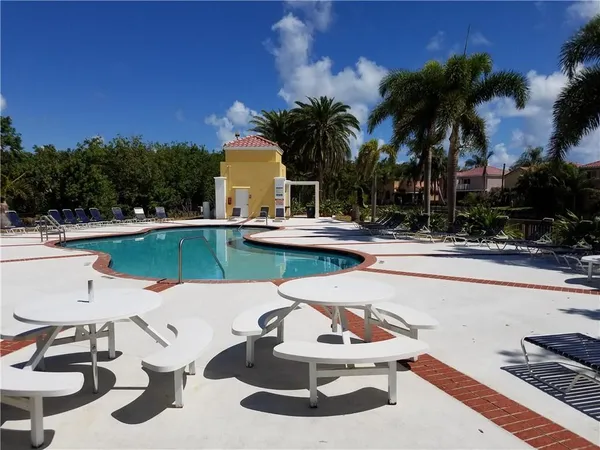 $3,400 | 1159 Southeast 6th Court, Dania Beach, FL 33004