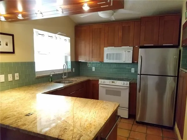 $3,400 | 1159 Southeast 6th Court, Dania Beach, FL 33004