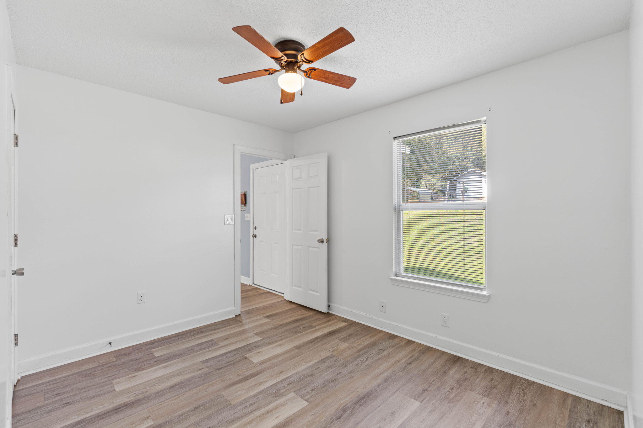 2517 Sunset Drive Crestview, FL 32536 - Photo 18 of 33 18-web-or-mls-Final-16