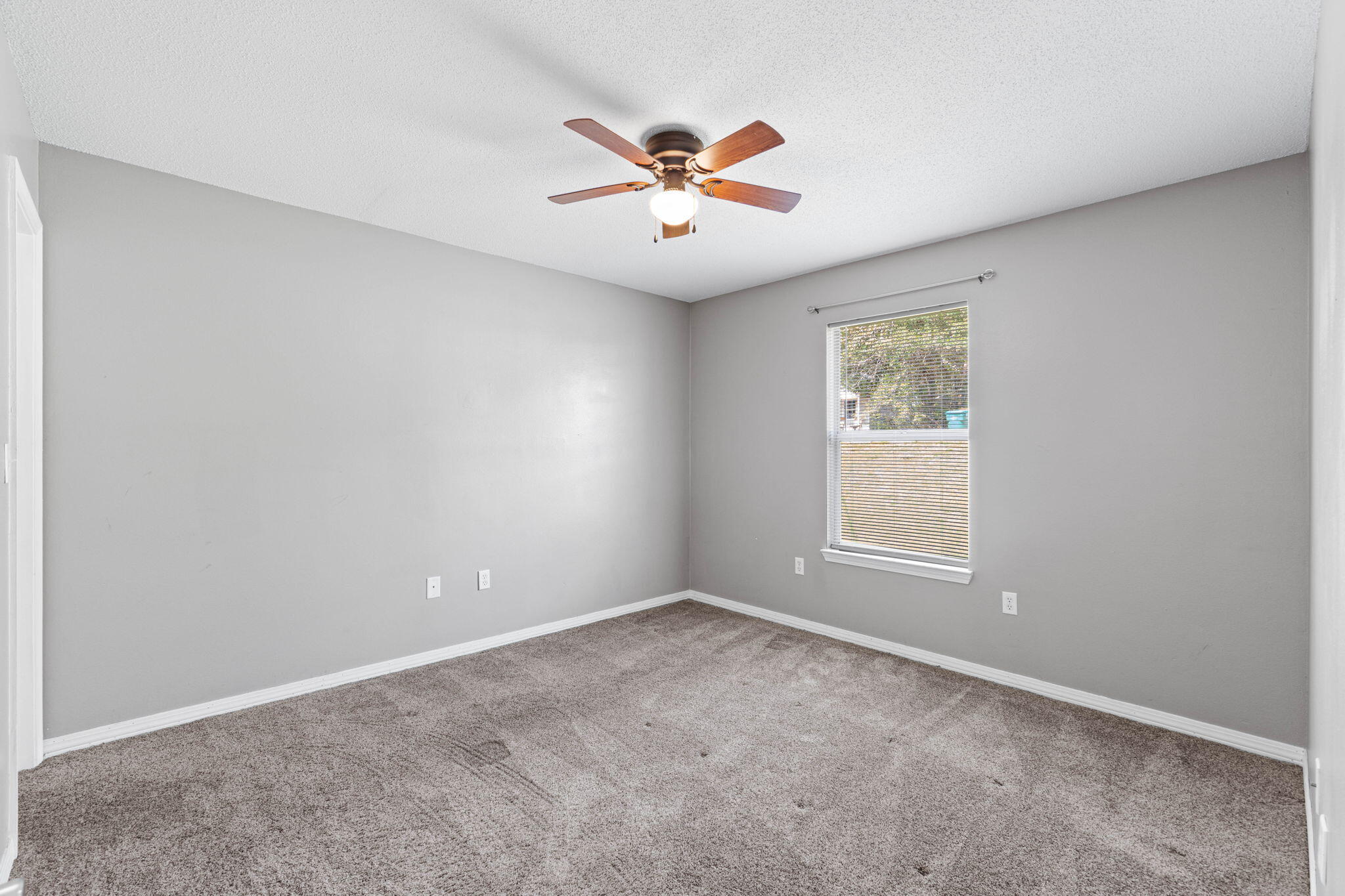 2517 Sunset Drive Crestview, FL 32536 - Photo 19 of 33 19-web-or-mls-Final-17